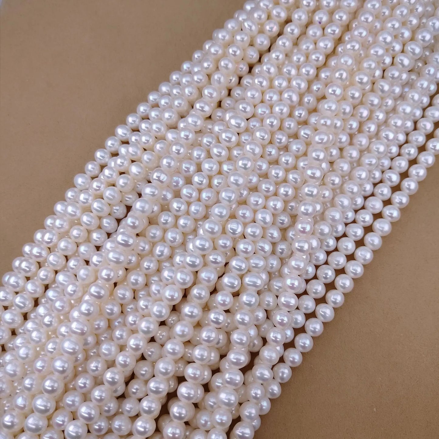 High quality 2-3mm small size rice seed natural freshwater white pearl chain loose bead string wholesale high loose beads