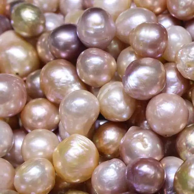 A High Quality Wholesale Price Irregular Shape 9-12mm Loose Pearls Large Size Nucleated Baroque Freshwater Pearl