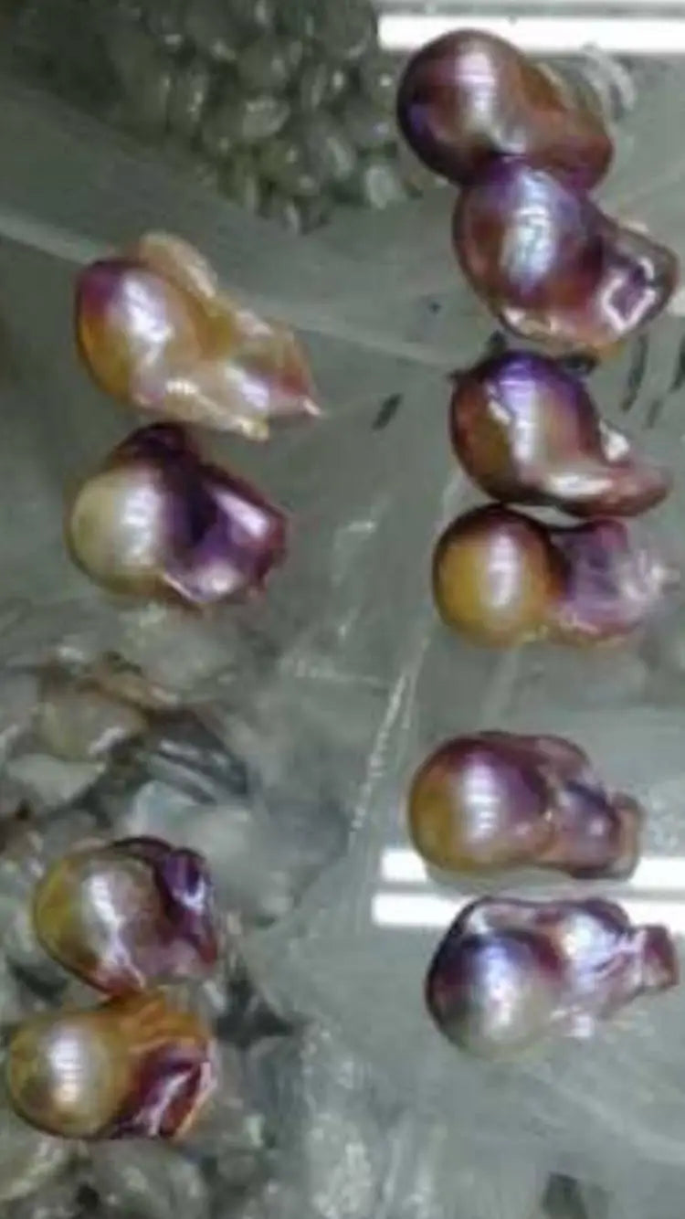 A High Quality Wholesale Price Irregular Shape 9-12mm Loose Pearls Large Size Nucleated Baroque Freshwater Pearl