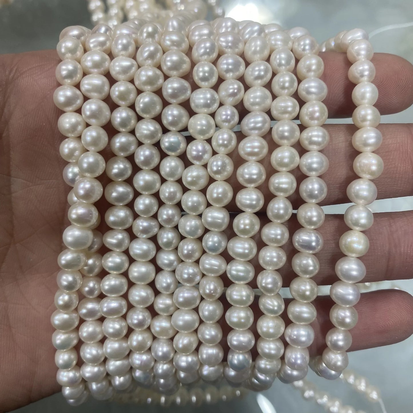 4A grade natural freshwater pearl high-end DIY jewelry white No. 5-6 pearl