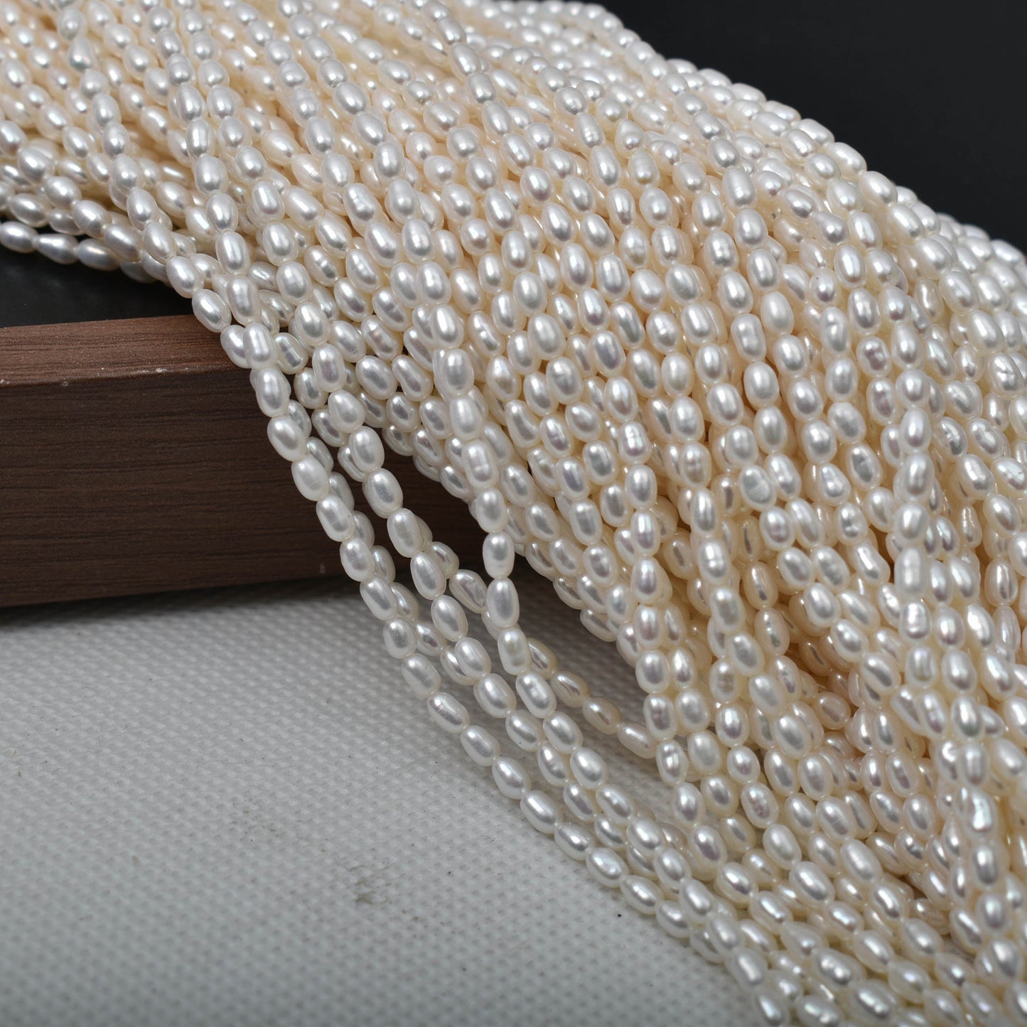 1008 Natural freshwater pearl rice bead handmade DIY jewelry accessories materials wholesale