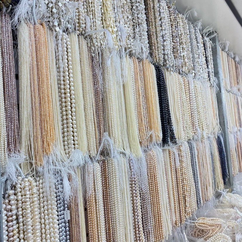 1222 4-5mm seedless freshwater pearl strong light flat bead DIY loose bead