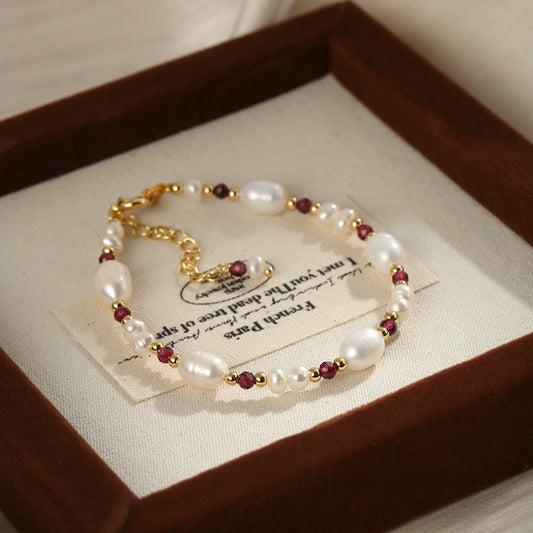Natural pearl bracelet necklace set female French retro temperament garnet jewelry collarbone chain premium feeling neck chain