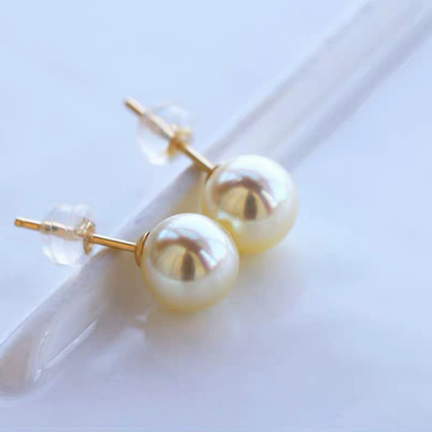 Japanese natural seawater pearls, quality 18K gold queen stud earrings, champagne gold basic earrings Aurora round