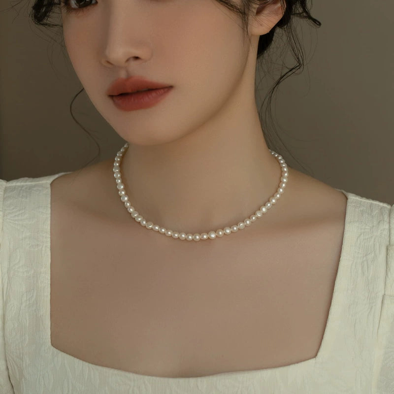 Natural Freshwater Pearl Necklace Women's 2024 New Popular Baroque Chain
