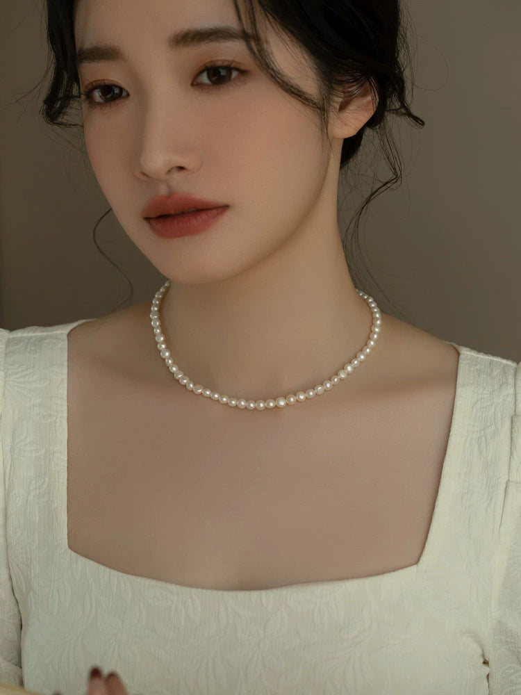 Natural Freshwater Pearl Necklace Women's 2024 New Popular Baroque Chain