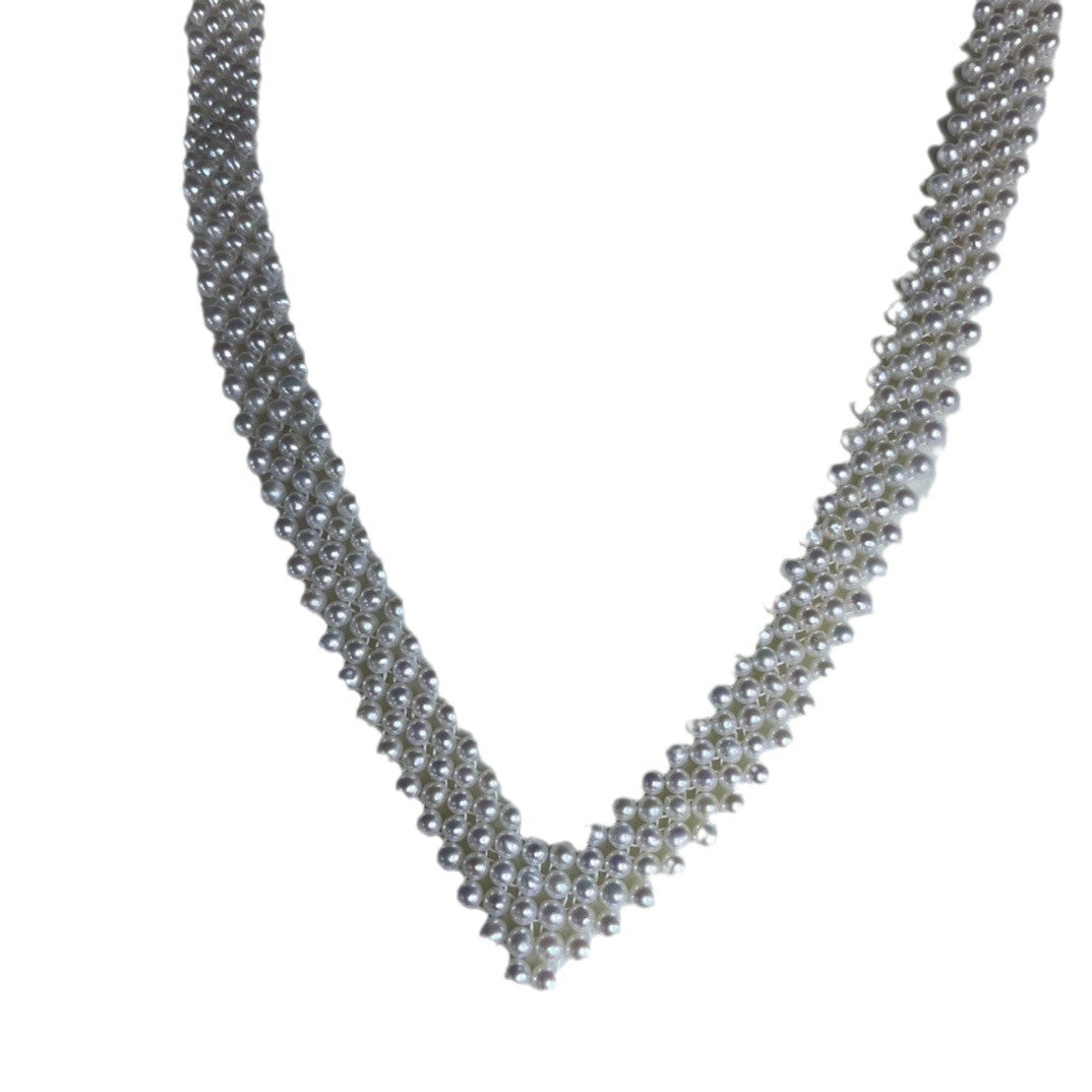 Freshwater pearl 3-4mm multi-layer collarbone pearl chain necklace handmade woven chain factory direct sales simple and advanced