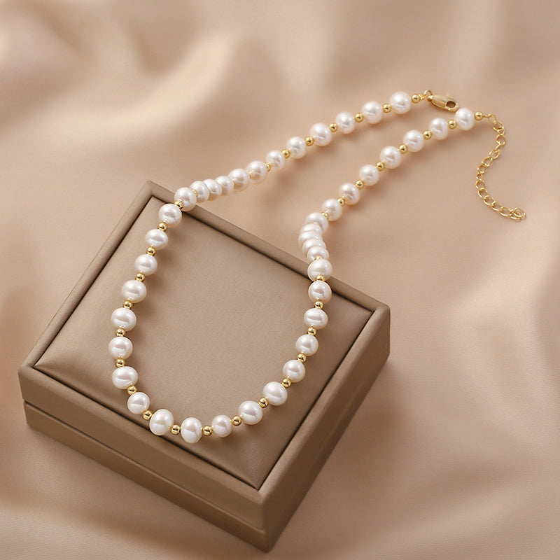 Natural freshwater pearl necklace fashion light luxury niche collarbone women's high sense original design beaded neck chain