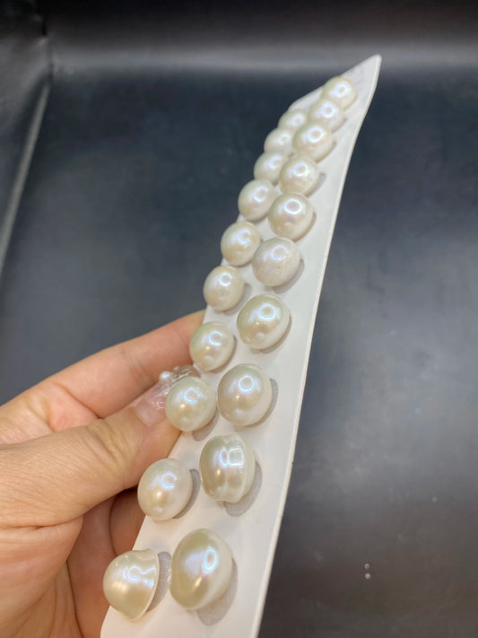 Factory Price Natural Pearls Beads 3A 14.5-15mm Half Hole Freshwater Button Pearl for Earrings Necklaces Rings Making