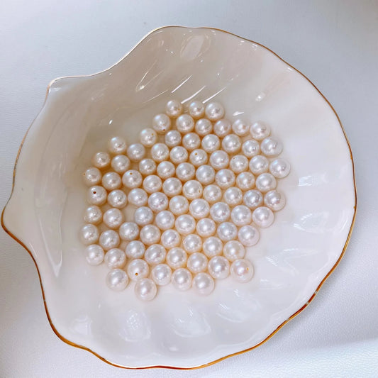 Hot Sale Natural Freshwater Pearl Round White Loose Pearls Half-Hole and No-Hole Options for Jewelry Making