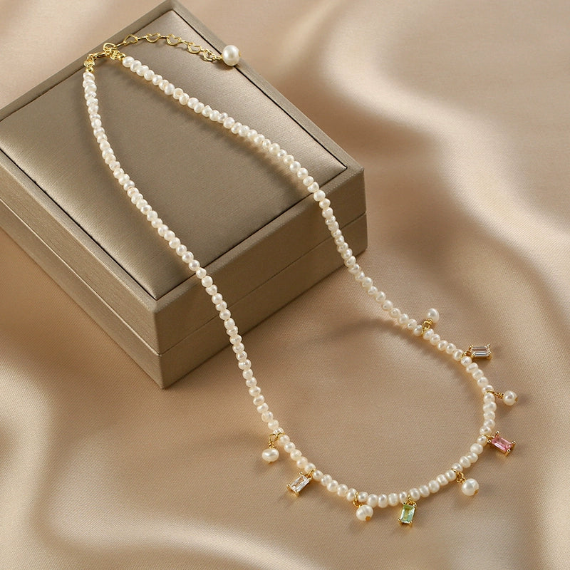 Niche sweet natural pearl necklace female design sense fresh summer fringed small pearl colored crystal collarbone chain