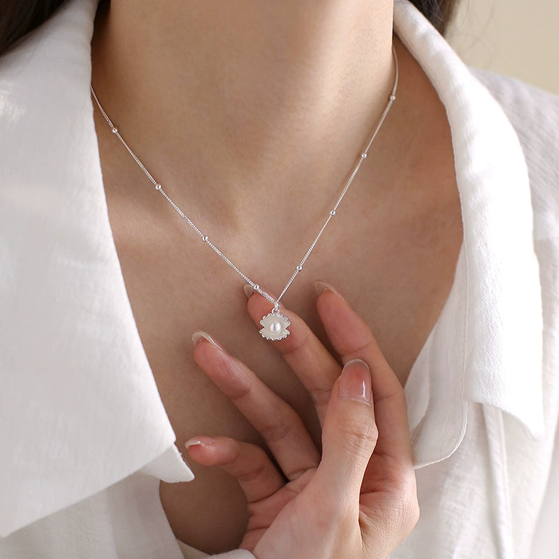 Natural Pearl Necklace Ladies Delicate Design Shell S925 Sterling Silver