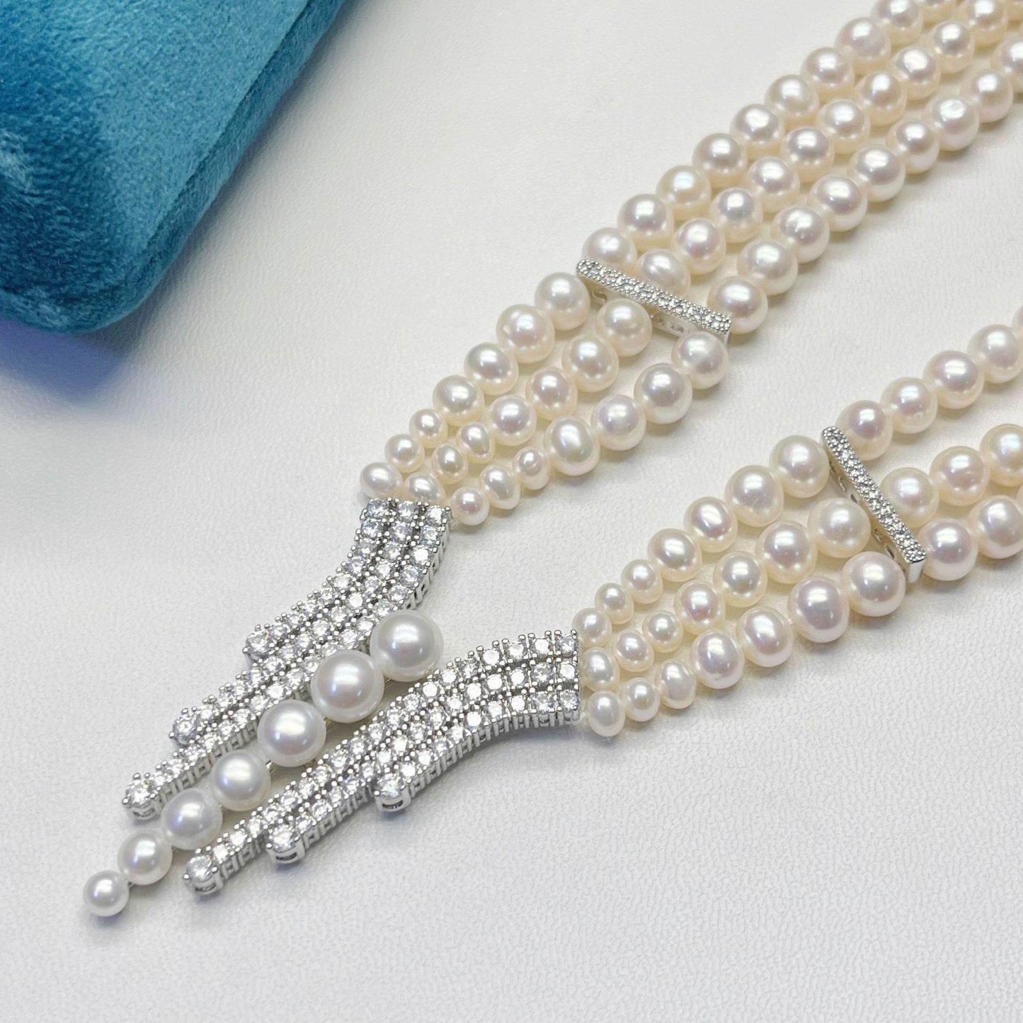 New, Multi-layer Freshwater Pearl Necklace, with A Dress, One-word Collar, One-piece Delivery.