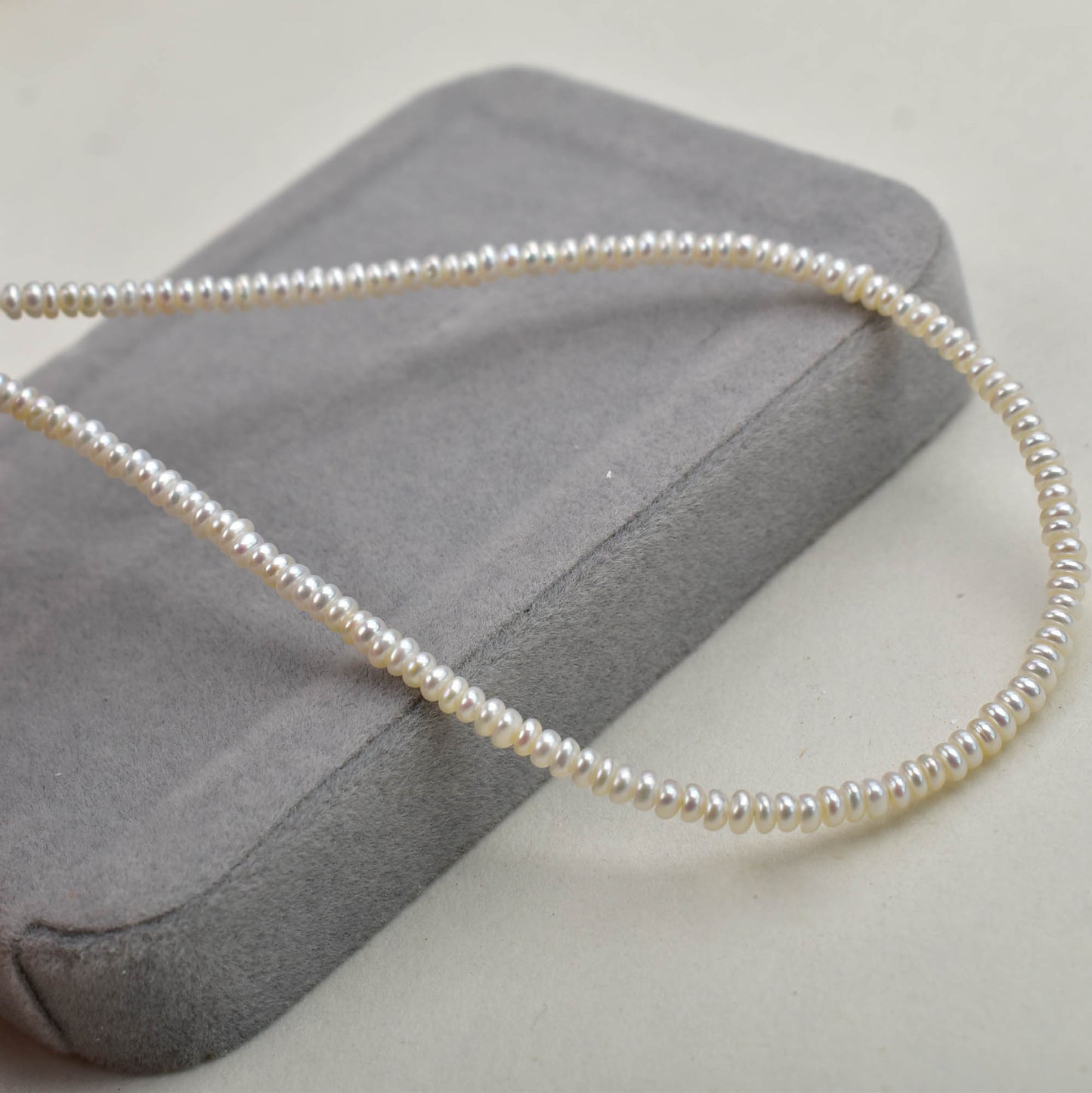 1243 new 2-3mm white, flat beads, white bright uniform freshwater pearl loose beads pearl DIY handmade material