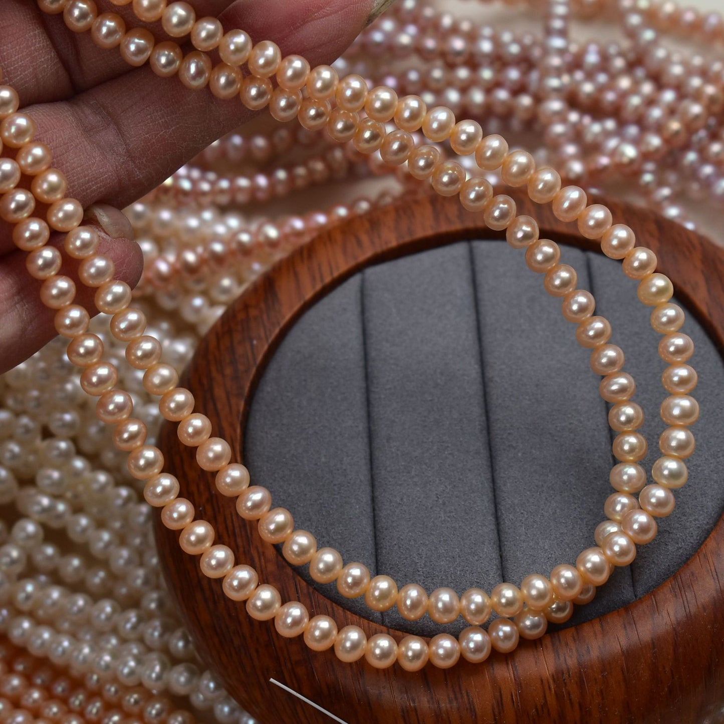 1136 Natural freshwater strong light egg round pearl 4-5mm