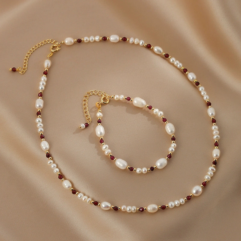 Natural pearl bracelet necklace set female French retro temperament garnet jewelry collarbone chain premium feeling neck chain