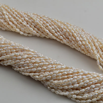 1313 Zhuji Pearl 4-5mm Natural Freshwater Pearl Shaped Beads