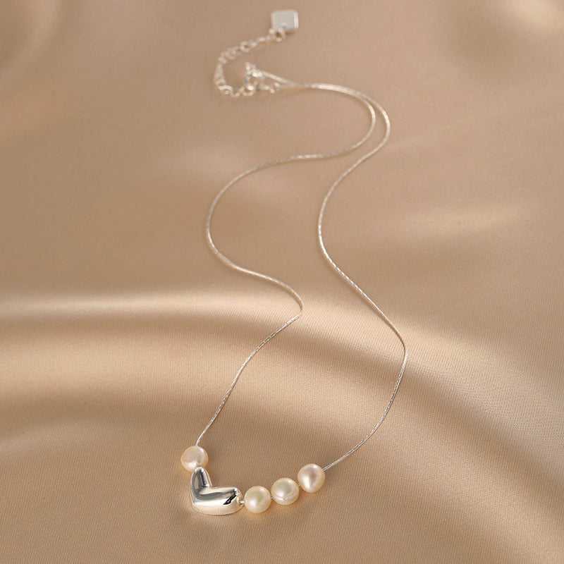 Natural Pearl Necklace Ladies S925 Silver Exquisite Sweet Love Pendant