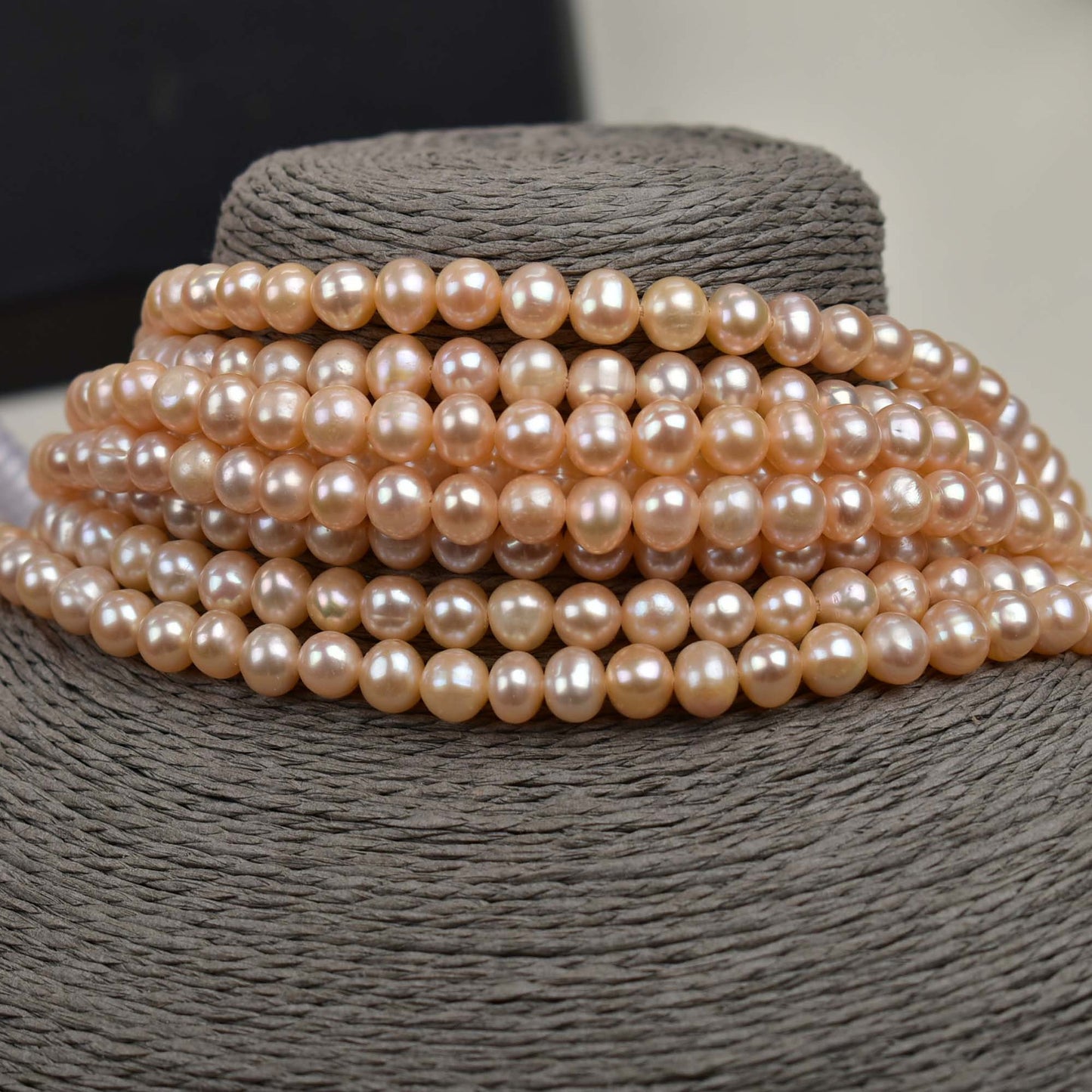 1162 5-6Mm Freshwater Pearl Loose Pearl Natural Pearl Pink Near Round Perforated Pearl work in progress diy