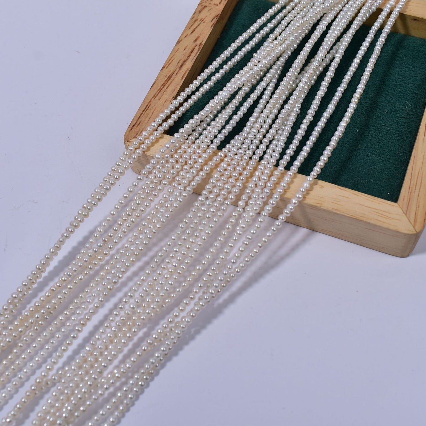 1170 strong light high quality 2mm small pearl, natural freshwater real pearl work in progress