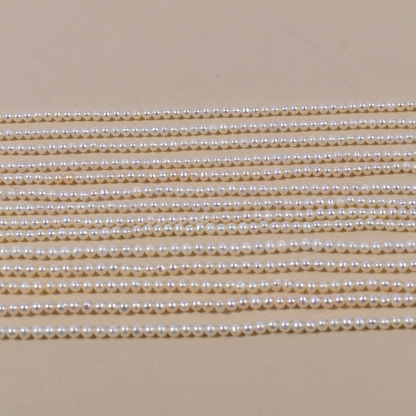 1112 Cost-effective natural freshwater seedless pearl loose beads 3-3.5 mm supply