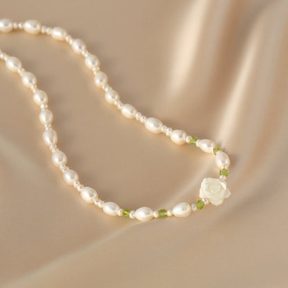 Natural freshwater pearl necklace female niche exquisite elegant camellia neck chain temperament simple collarbone chain