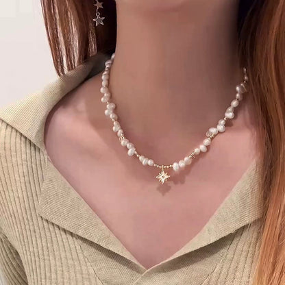 Natural Freshwater Pearl Necklace Ladies Exquisite Star Pendant Rice Beads