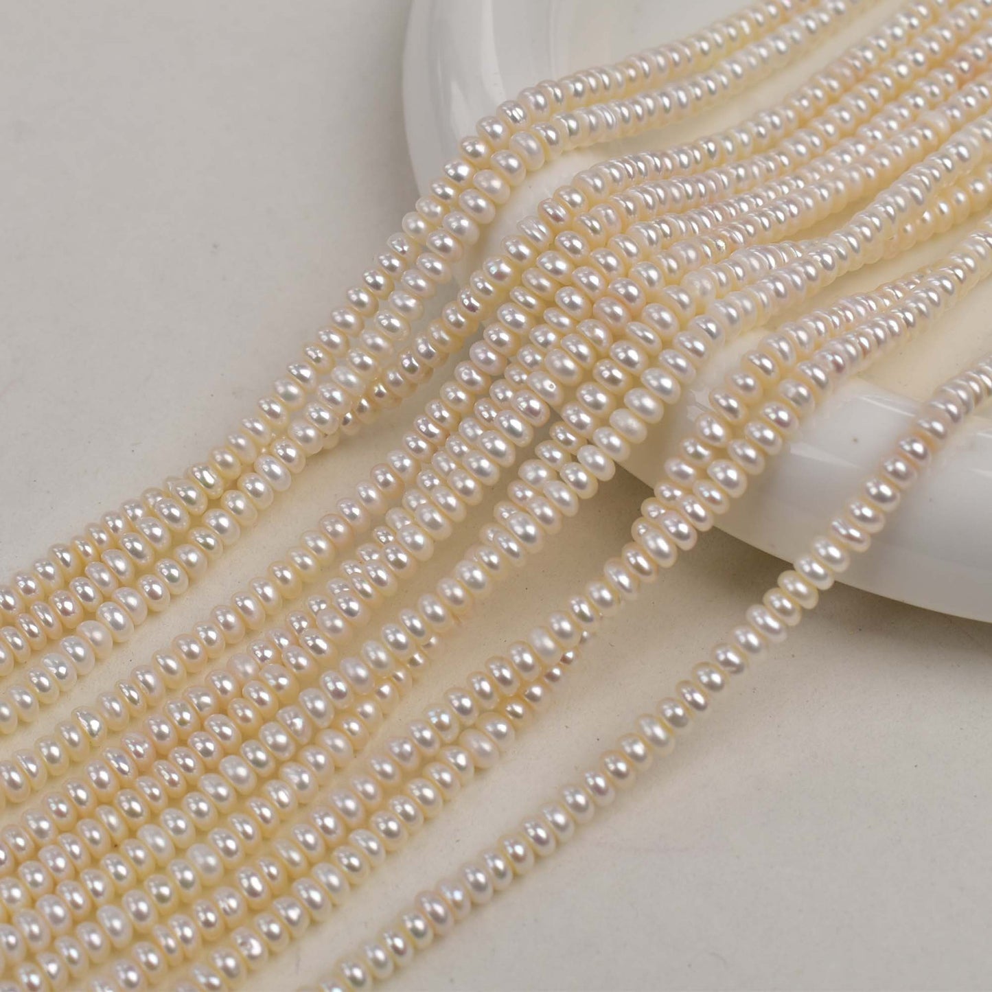 1248 Extended 40cm about 4mm flat beads, natural freshwater pearl DIY jewelry