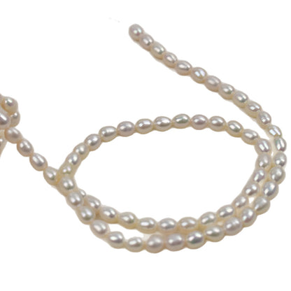 1025 wholesaleNatural freshwater pearls 2-2.5 mm strong light loose beads