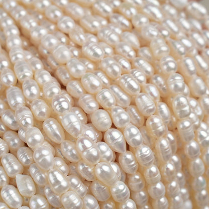 1036 New 5-6mm Threaded Rice Bead Pearl Natural Freshwater Pearl DIY Handmade Jewelry in Stock