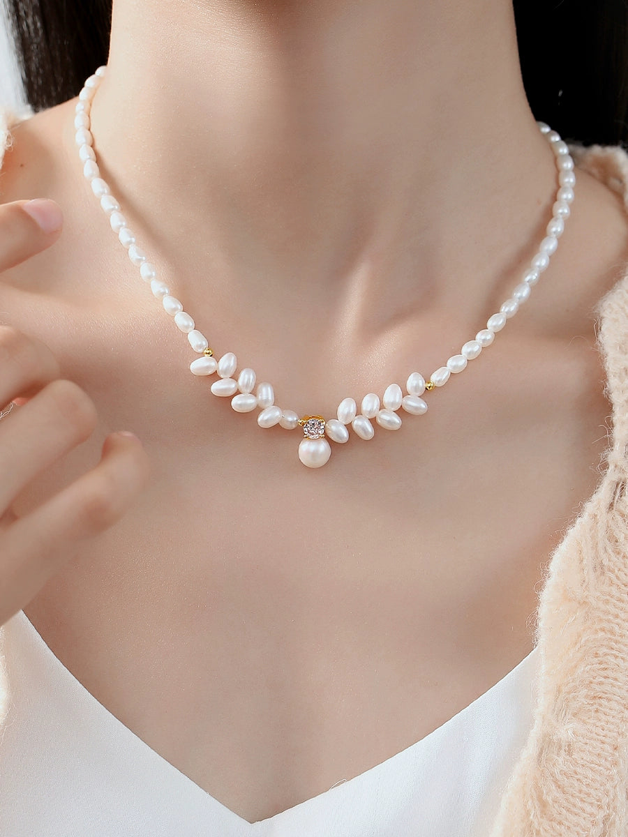 Pearl necklace 2025 new popular natural freshwater rice grain beads wheat ears Princess Diana beaded sweater chain chain chain