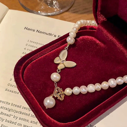 OT Buckle Natural Pearl Necklace Ladies Butterfly Pendant Design