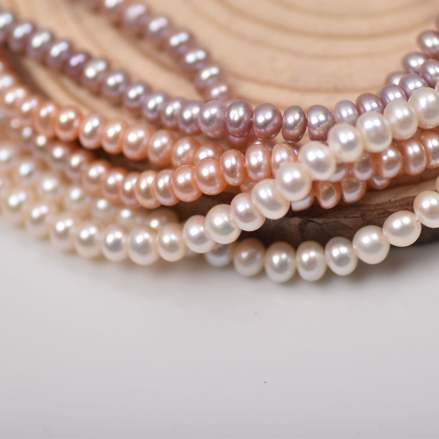 1251 flat beads about 5-6mm natural freshwater pearl DIY jewelry material