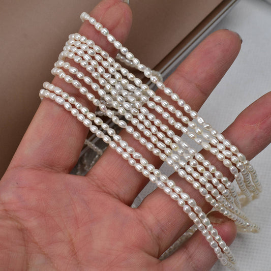 1041 Natural freshwater pearl 2-2.5mini beads loose beads wholesale