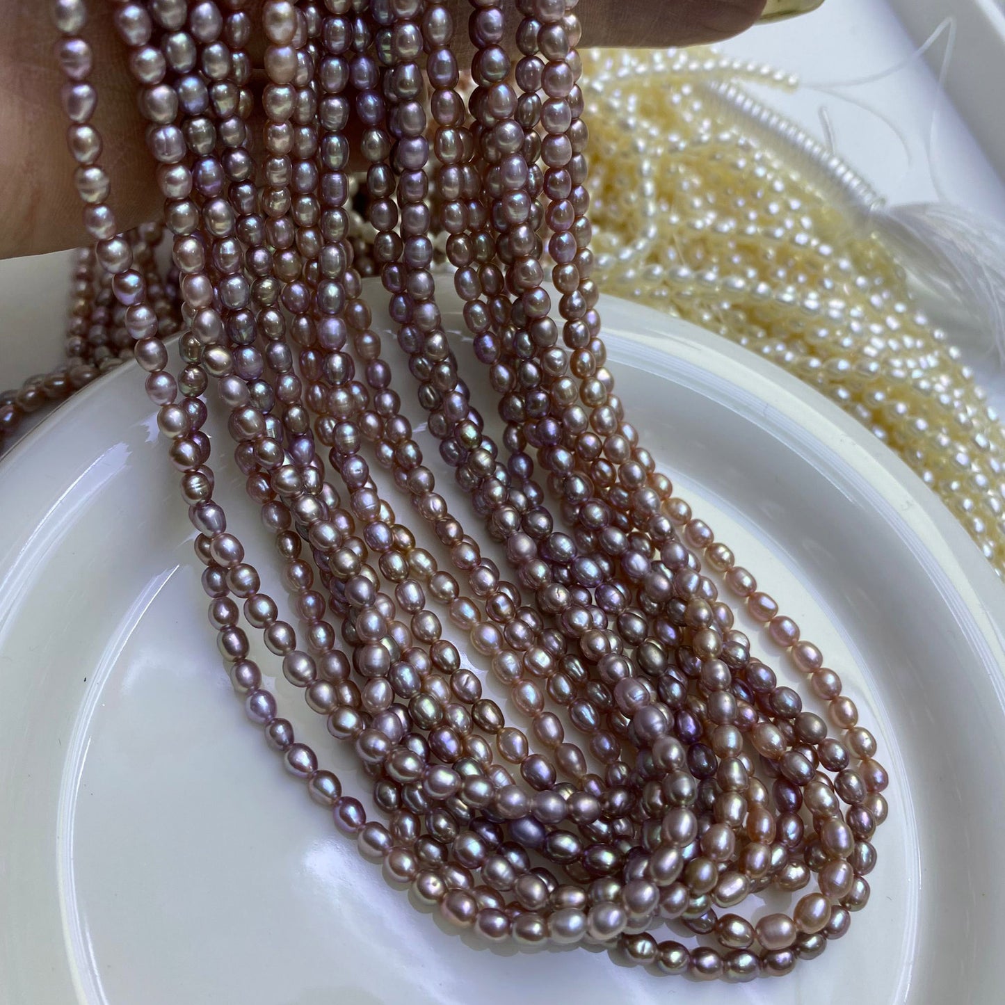 1056 Natural Freshwater Pearl 3-4mm Purple Rice Beads