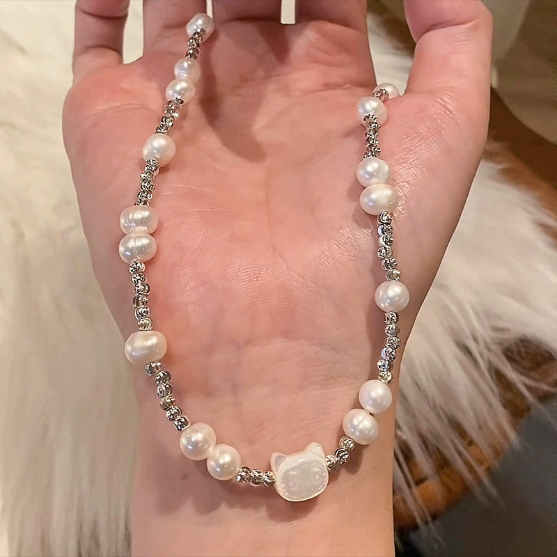 Natural Pearl Necklace Women's Delicate Fritillary Kitten Beaded Design