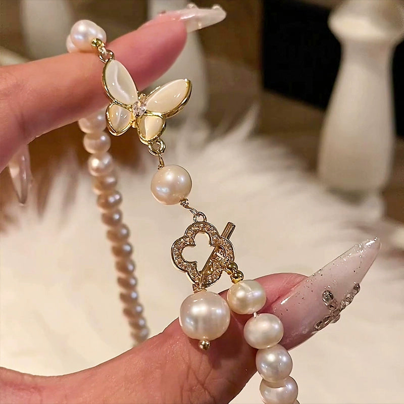 OT Buckle Natural Pearl Necklace Ladies Butterfly Pendant Design