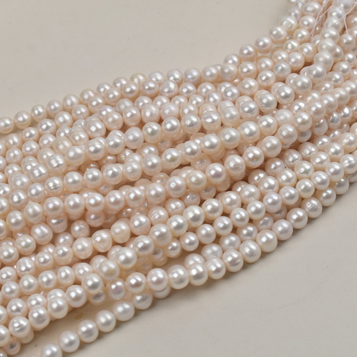 1149 wholesale 7-8-9 -10mm natural freshwater pearl seedless micro-flawed near round pearl DIY work in progress