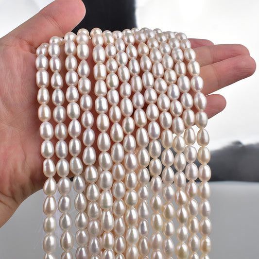 1021 Cost-effective 6mm Natural Freshwater Pearl Loose Beads Rice Beads