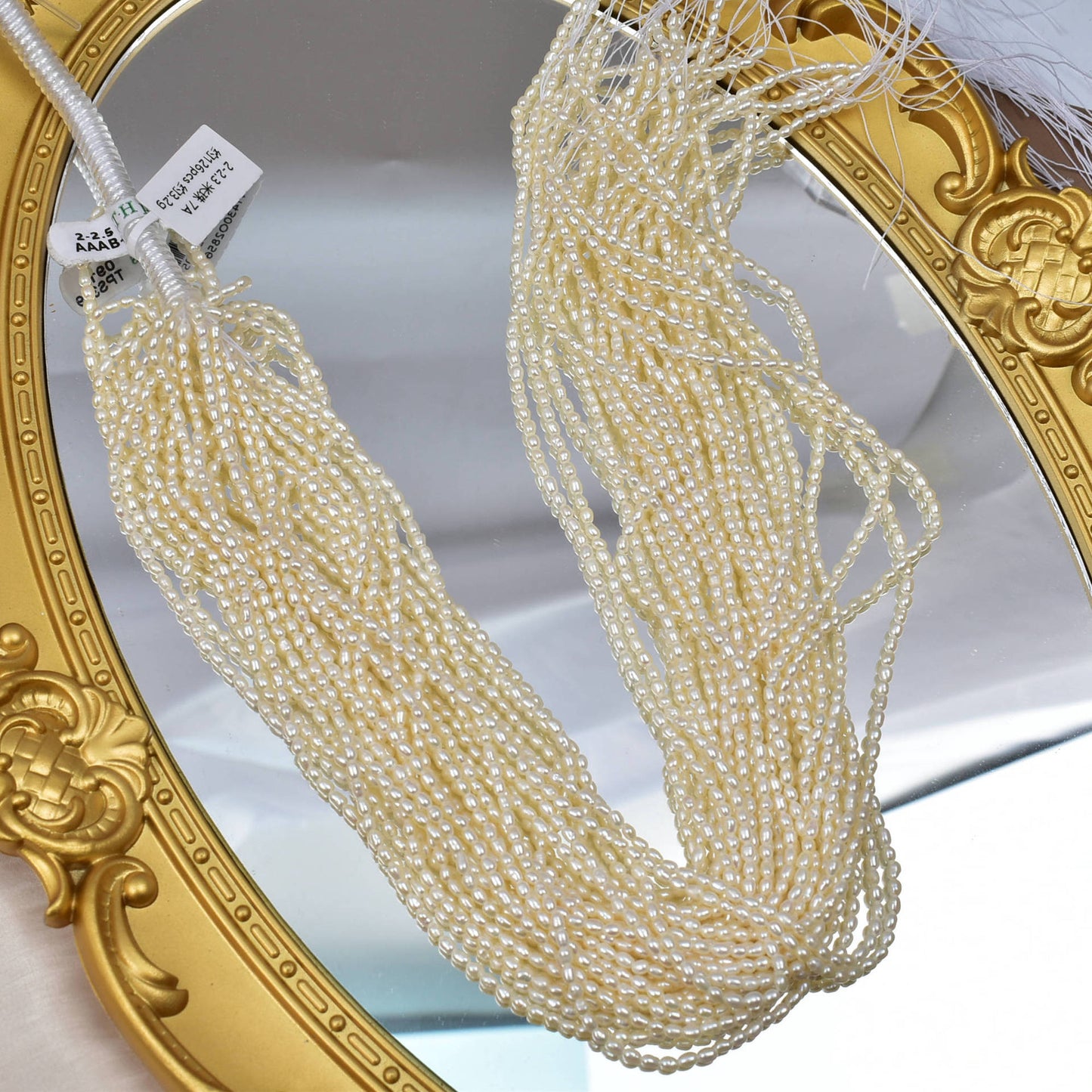 1041 Natural freshwater pearl 2-2.5mini beads loose beads wholesale