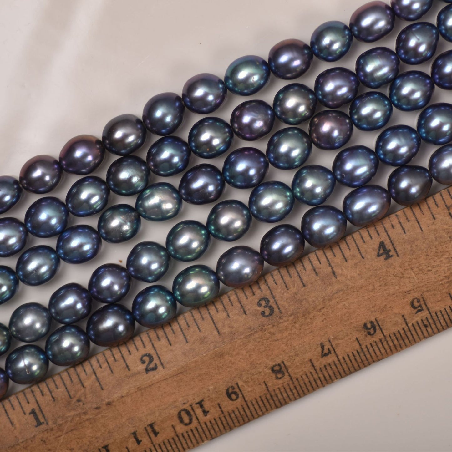 1013 Malachite Green 8-9mm Rice Beads Natural Freshwater Rice Beads Wholesale