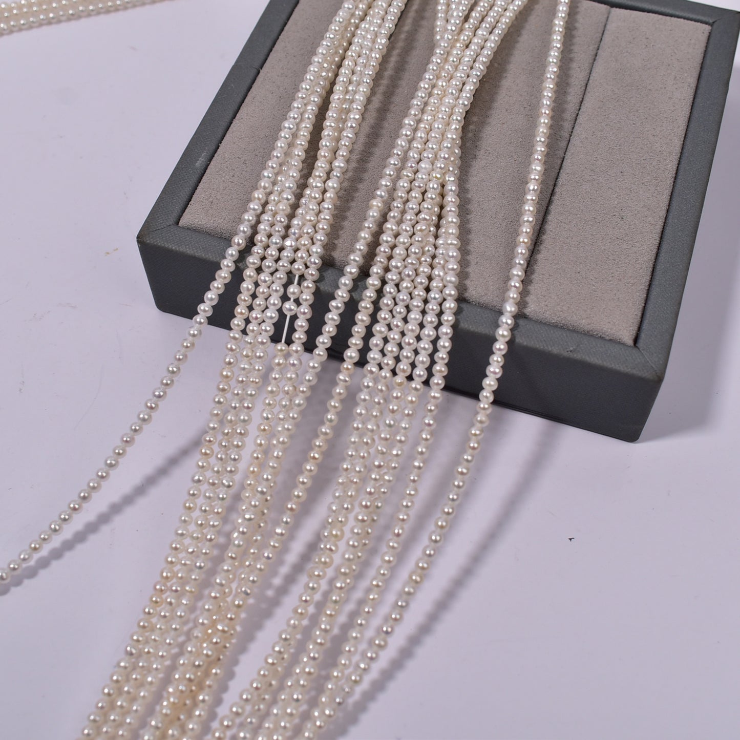 1170 strong light high quality 2mm small pearl, natural freshwater real pearl work in progress
