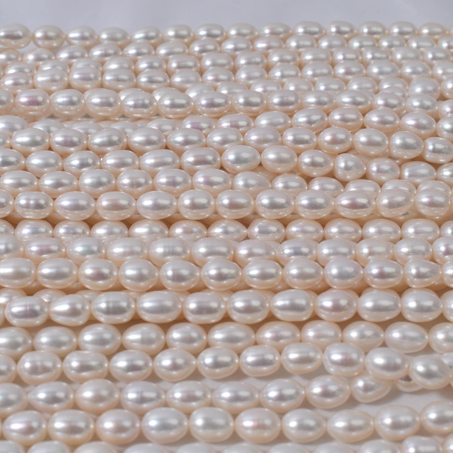 1049 Freshwater Fat Rice Beads Loose Beads Natural Pearls 7mm