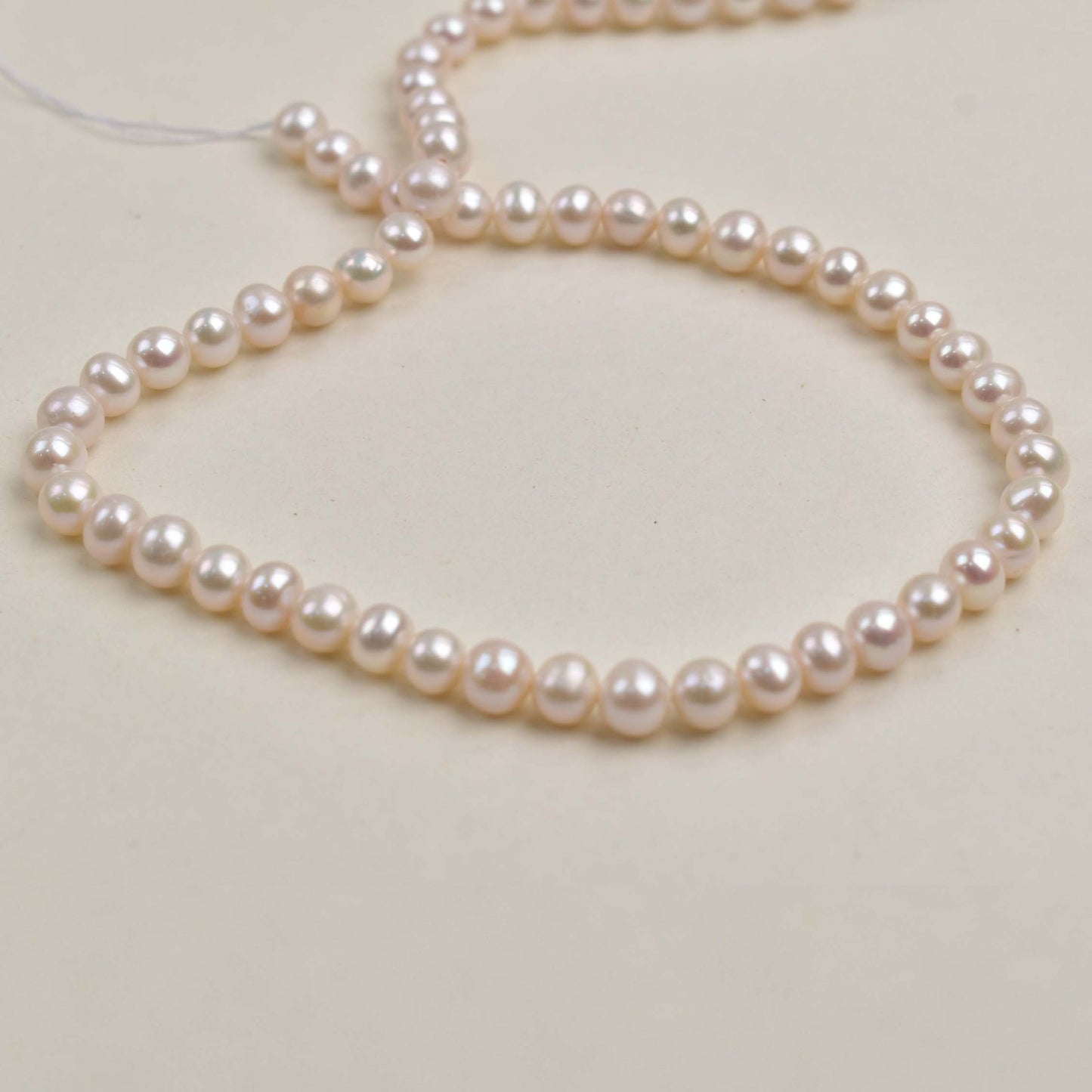 1164 6-7Mm white, nearly round natural freshwater pearl DIY jewelry accessories