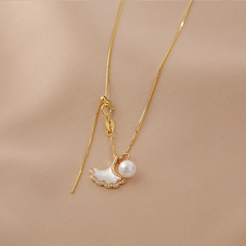 Ginkgo biloba pearl necklace women's jewelry design sense natural white fritillary exquisite