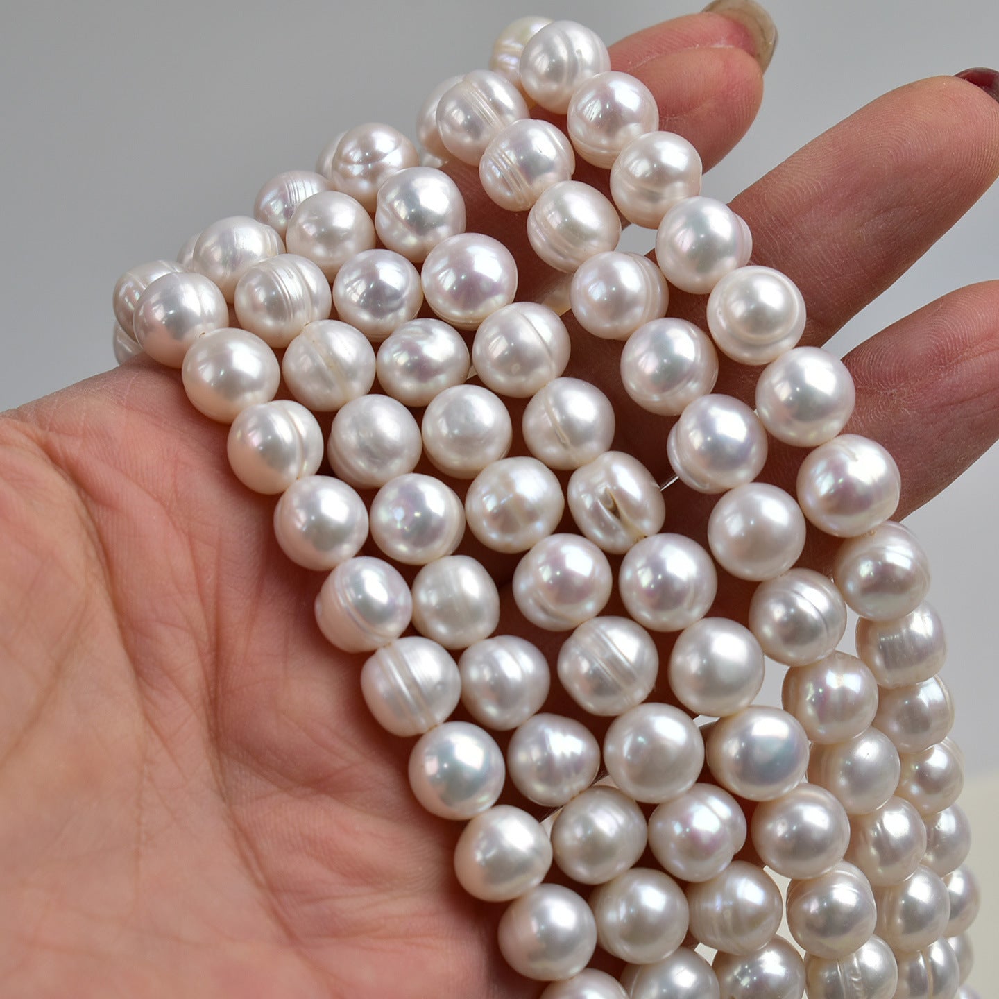 1148 9-10mm Near-Round Natural Freshwater Pearl Loose Beads