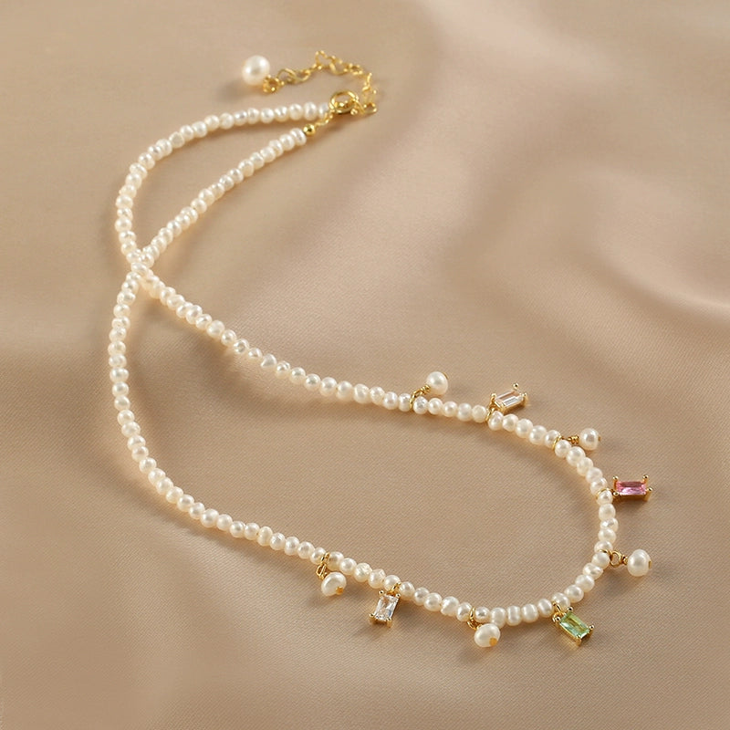 Niche sweet natural pearl necklace female design sense fresh summer fringed small pearl colored crystal collarbone chain