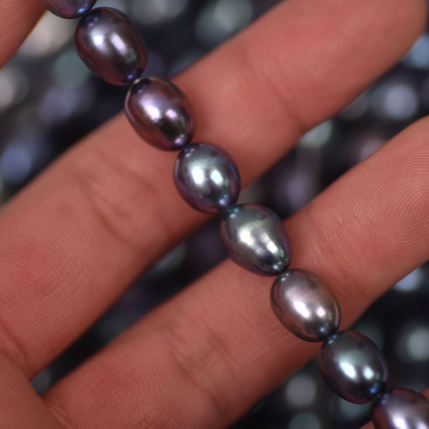 1013 Malachite Green 8-9mm Rice Beads Natural Freshwater Rice Beads Wholesale