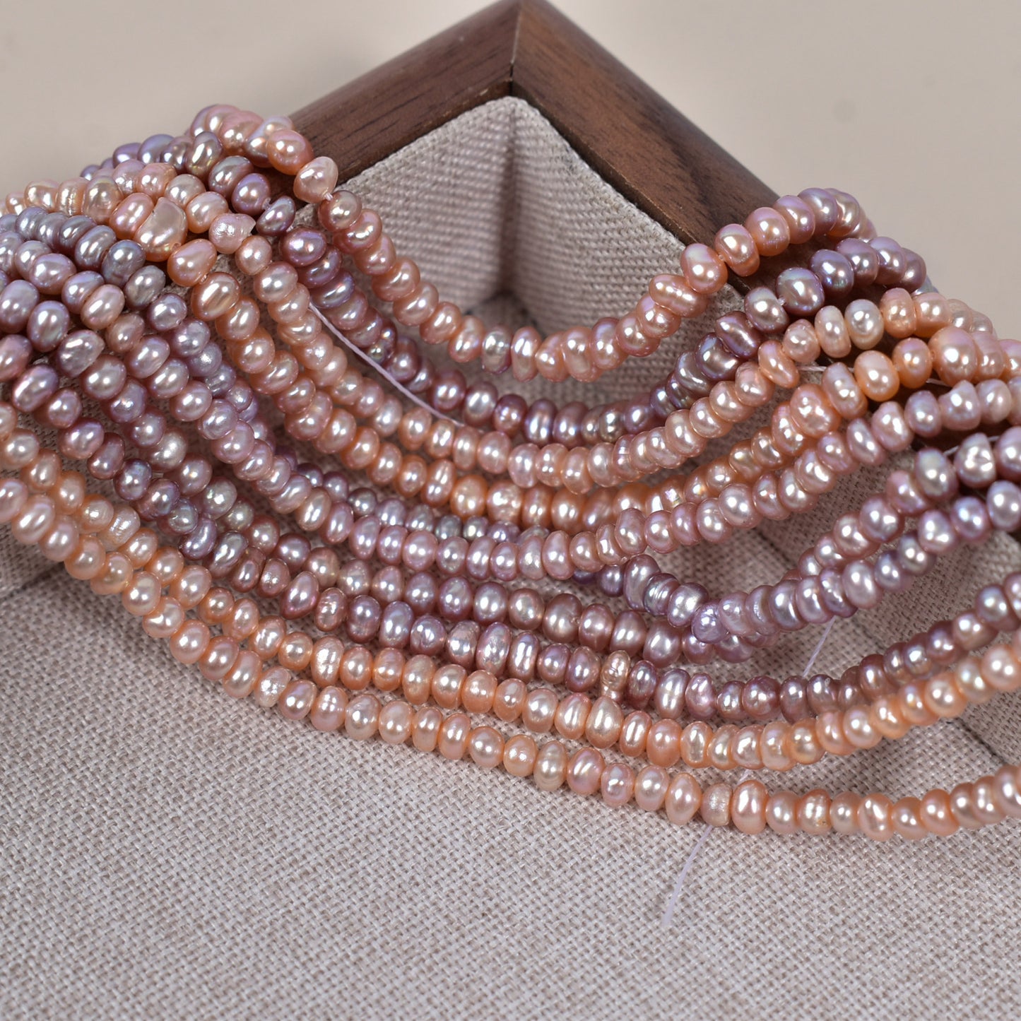 1204 Natural freshwater pearls 2-3mm color, flat beads work in progress DIY factory direct sales