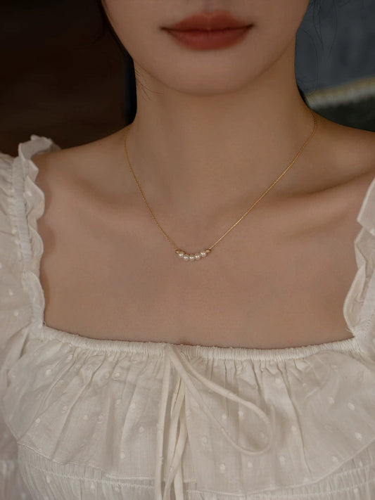 Design Natural Freshwater Pearl Chain 14K Gold Smile Necklace